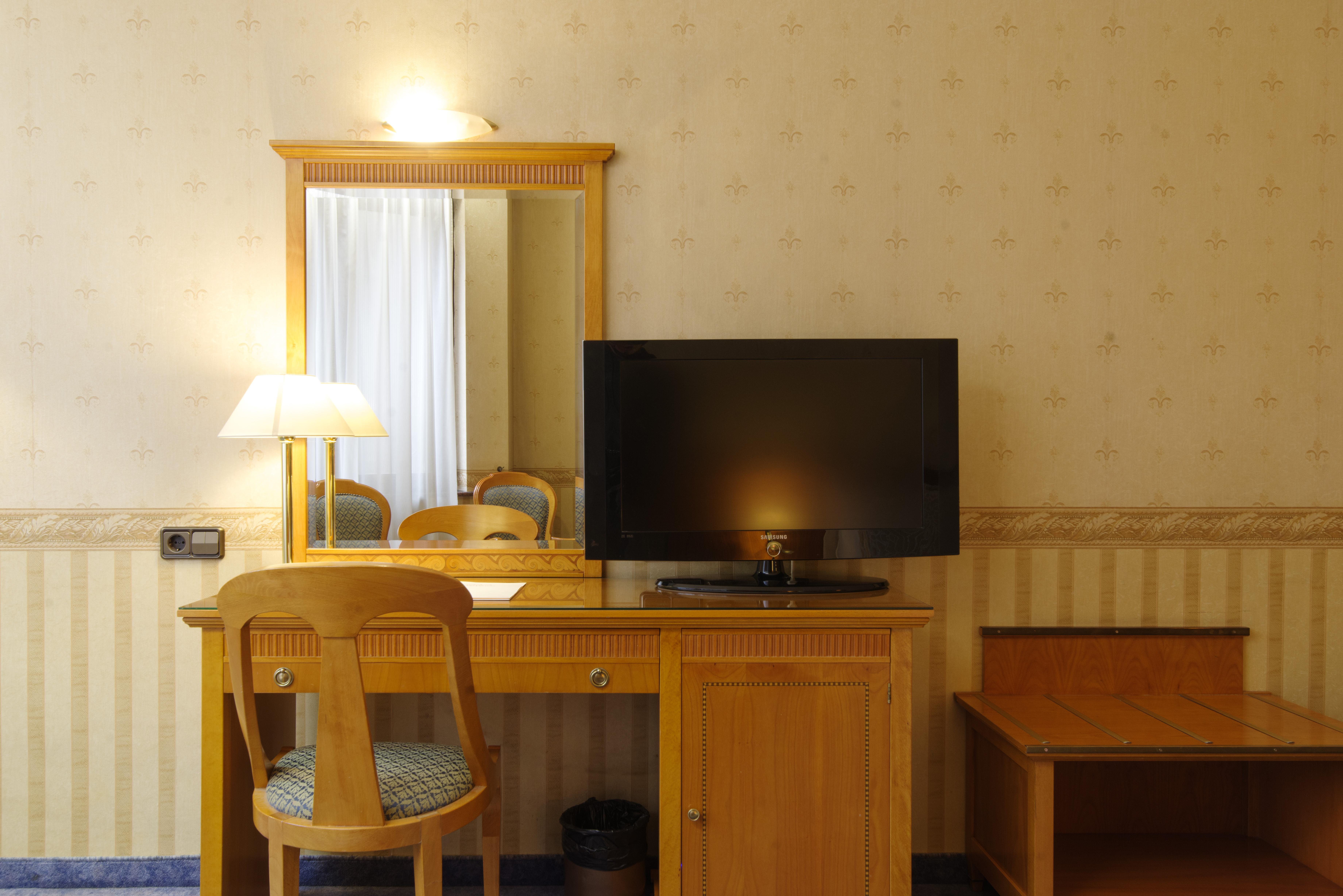 Hotel Downtown - Top Location In The Heart Of Sofia City Εξωτερικό φωτογραφία