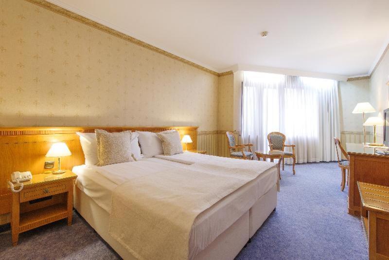 Hotel Downtown - Top Location In The Heart Of Sofia City Δωμάτιο φωτογραφία