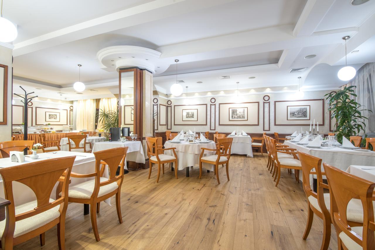 Hotel Downtown - Top Location In The Heart Of Sofia City Εξωτερικό φωτογραφία